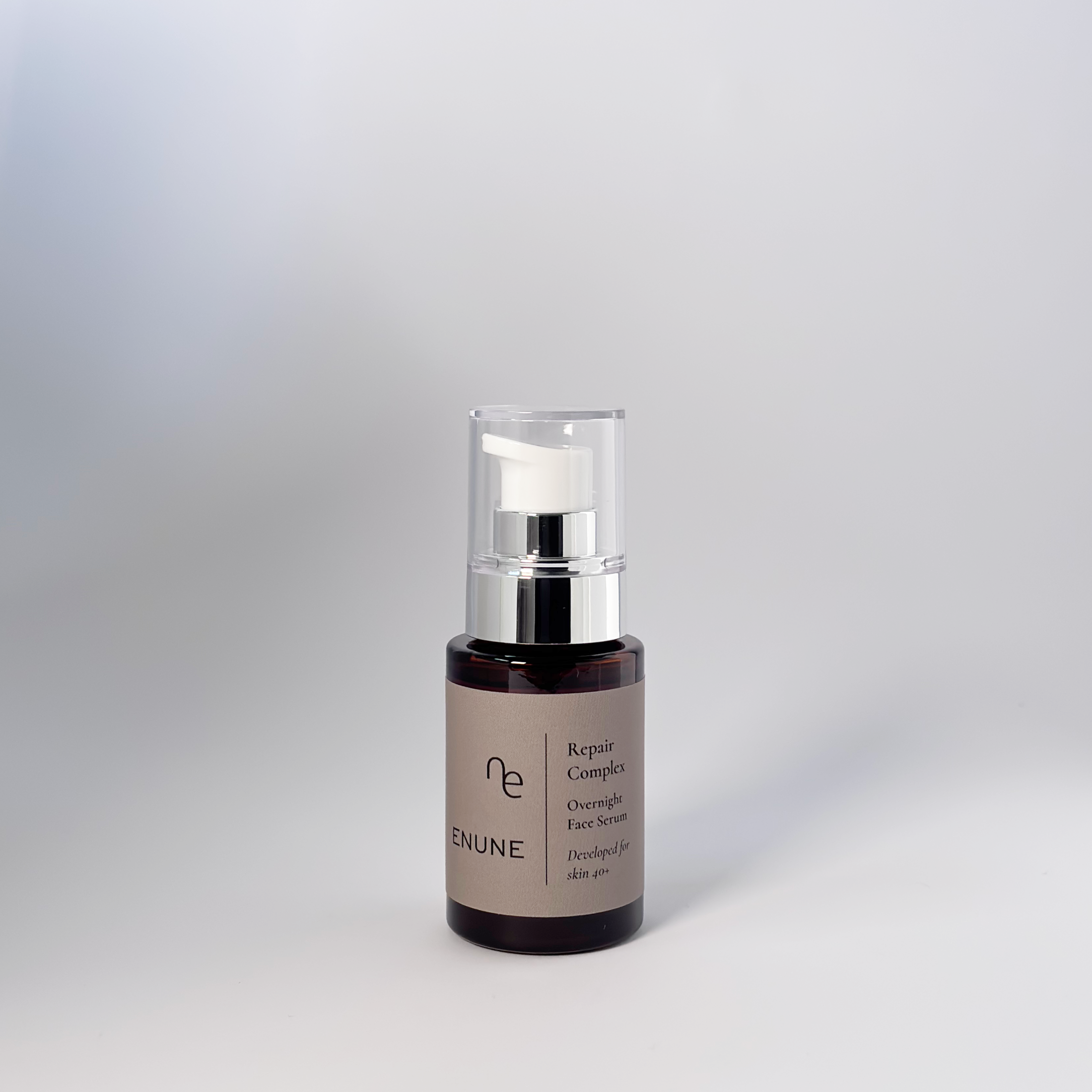ENUNE Serum Produktfoto, vegane Naturkosmetik ohne synthetische Duftstoffe